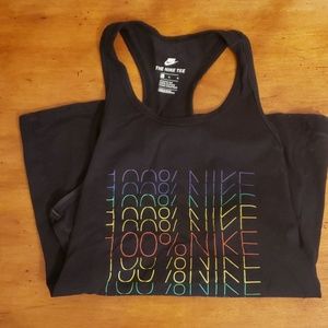 Nike sleeveless t-shirt